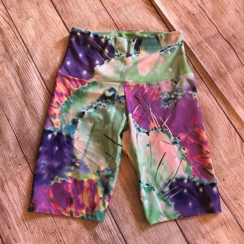 Onzie high rise biker shorts